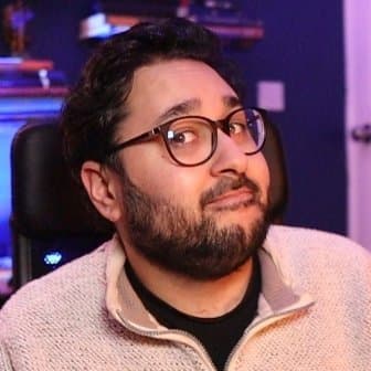 Harry Ashton smiling in a profile picture